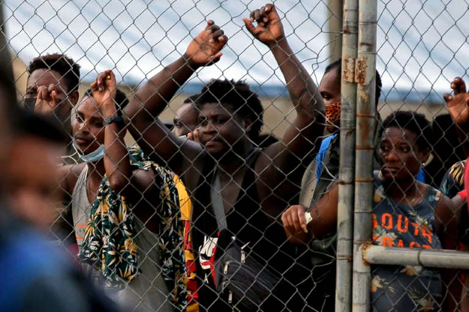 Panamá e Colômbia buscam acordo para evitar 'crise migratória'