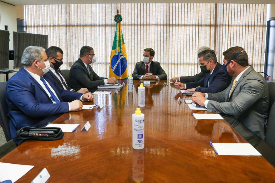 Governo de Rondônia recebe o apoio do Ministério da Justiça no combate a crimes de invasão de terras