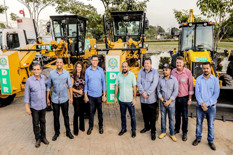 Por indicação do presidente da Assembleia, residências do DER de Ouro Preto e Ji-Paraná recebem novos veículos