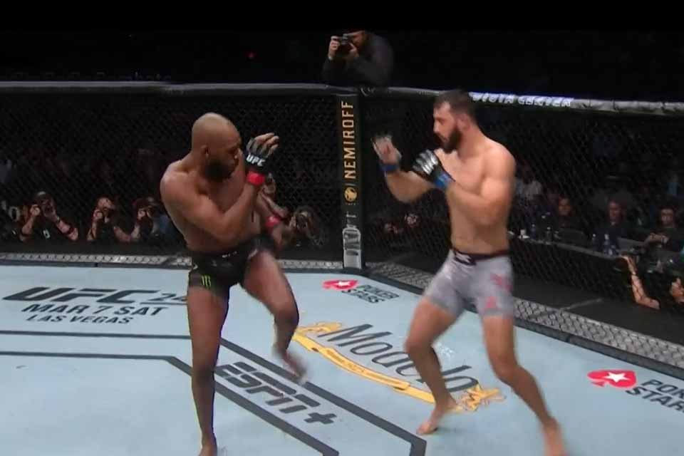 VÍDEO - Em decisão polêmica, Jon Jones vence Dominick Reyes no UFC 247; Melhores Momentos