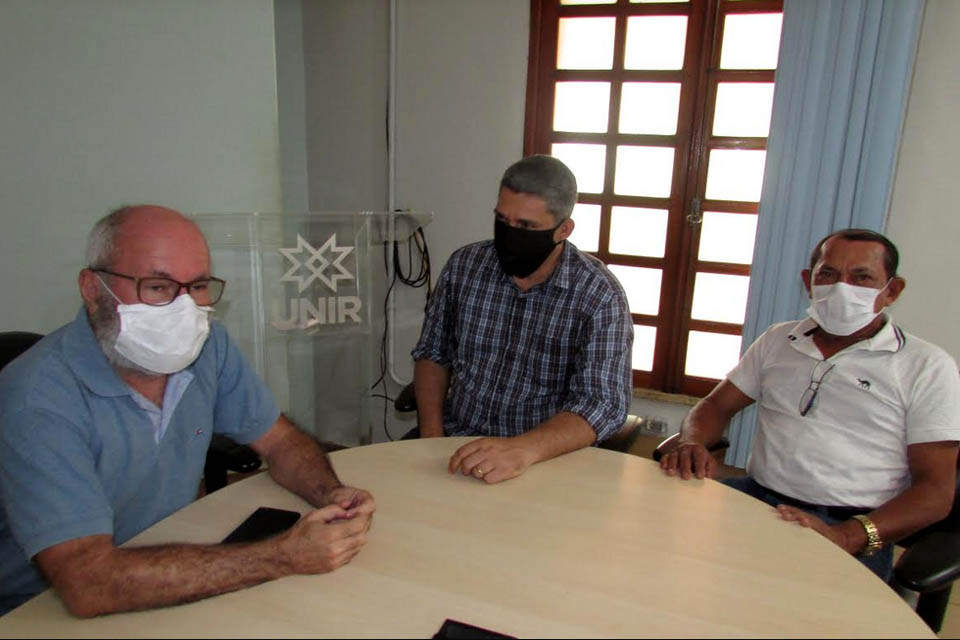 Pesquisadores da Universidade Federal de Rondônia anunciam testes de remédio para covid -19 com plantas da Amazônia