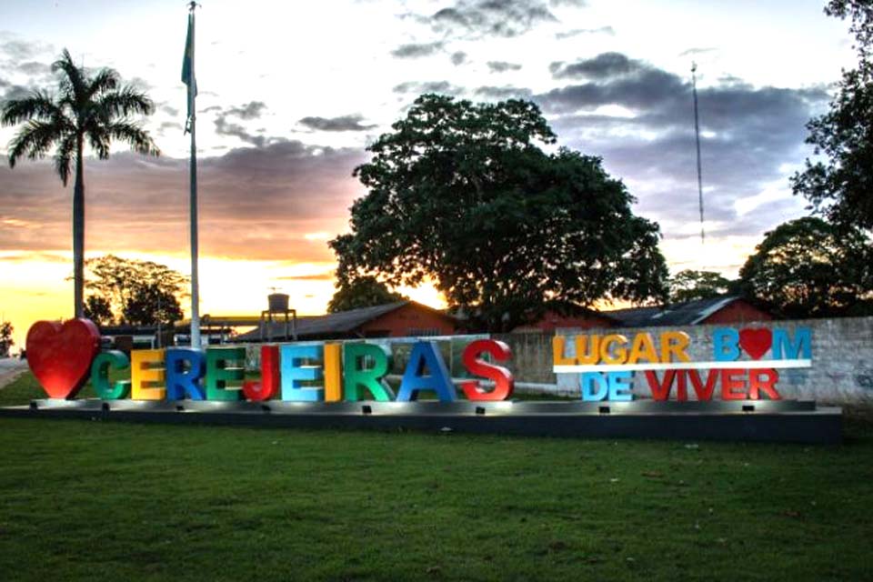 Construção de praça no município é executada com ações do projeto “Governo na Cidade”