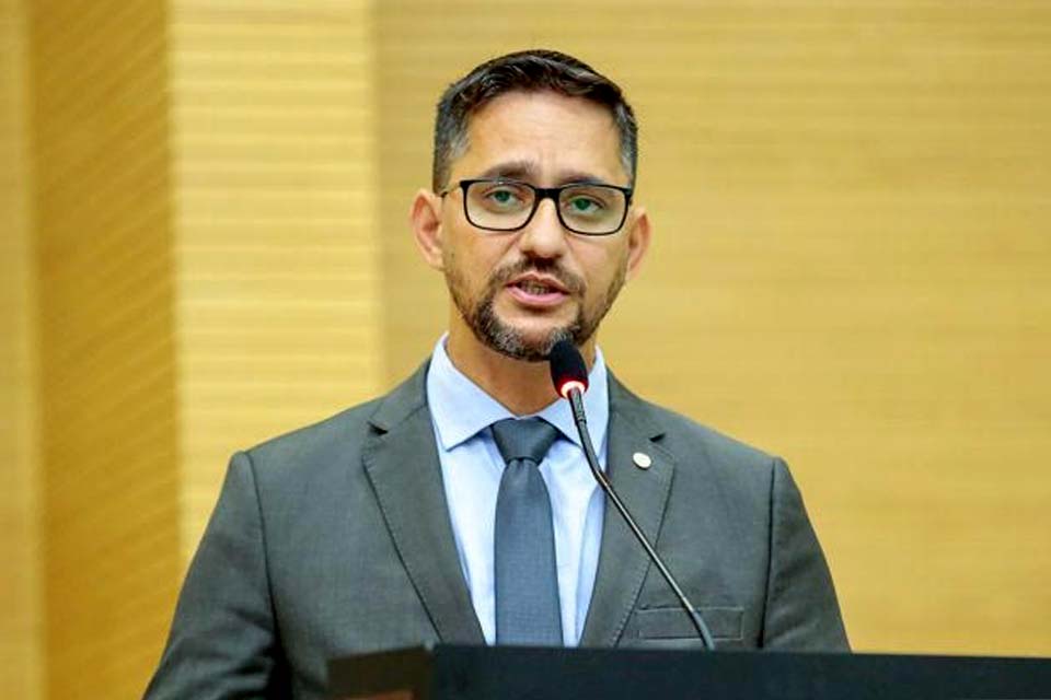 Deputado Anderson pede urgência na realização da obra de elevação da RO 010, principal rota de ligação entre Rolim de Moura e Nova Estrela