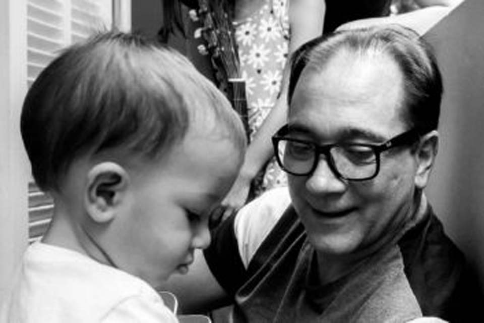 Vocalista do Biquini Cavadão pede ajuda aos fãs para encontrar remédio para filho