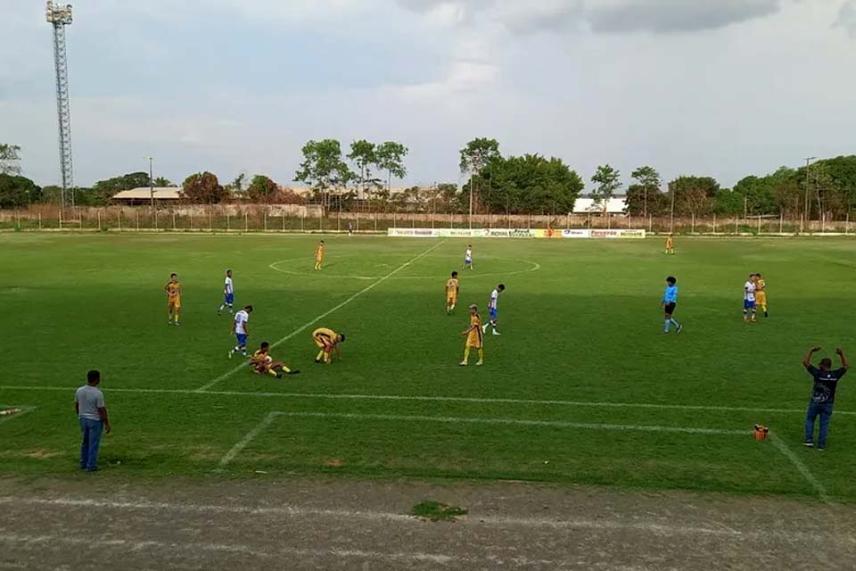 Atual campeão, Sant German vence e lidera grupo no Rondoniense Sub-17