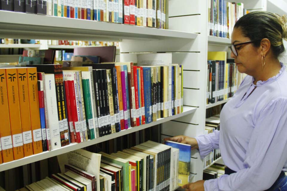 Estrutura da Biblioteca Dr. José Pontes Pinto garante ambiente agradável para estudos e leituras