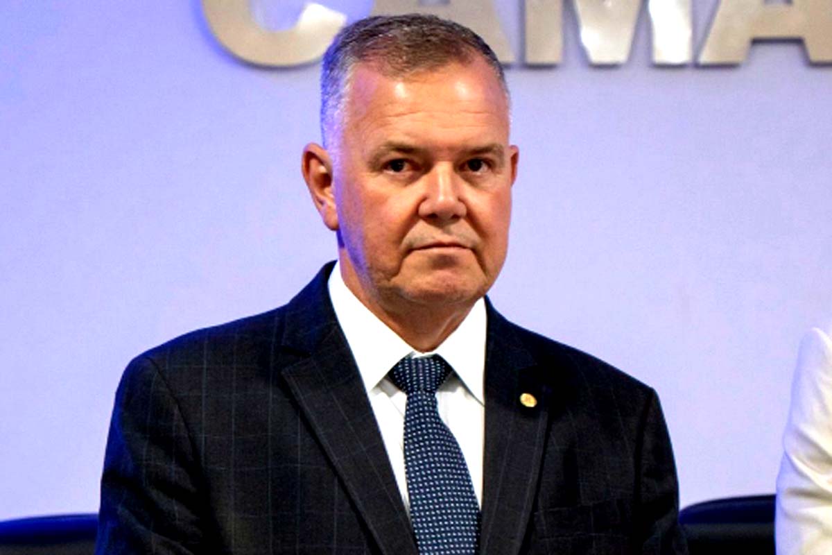  Lúcio Mosquini quer impedir a antecipação obrigatória dos vencimentos de financiamento rural