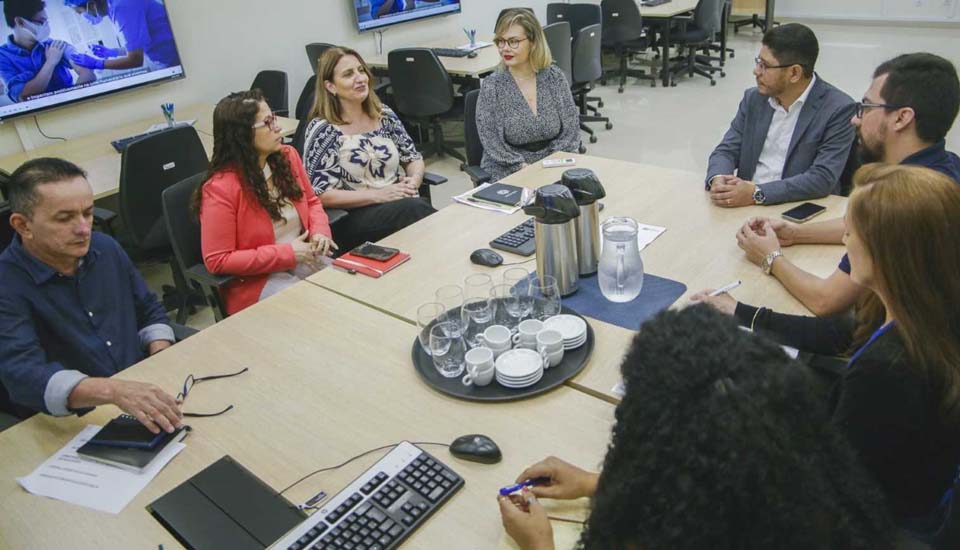 Diretor da Escola do Legislativo recebido na Escola de Contas de Rondônia