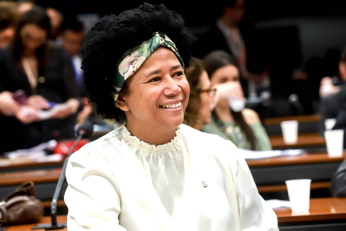 Com recursos destinados por Sílvia Cristina, Ariquemes recebe curso do Projeto Cidadania Plena oferecido pelo Ifro