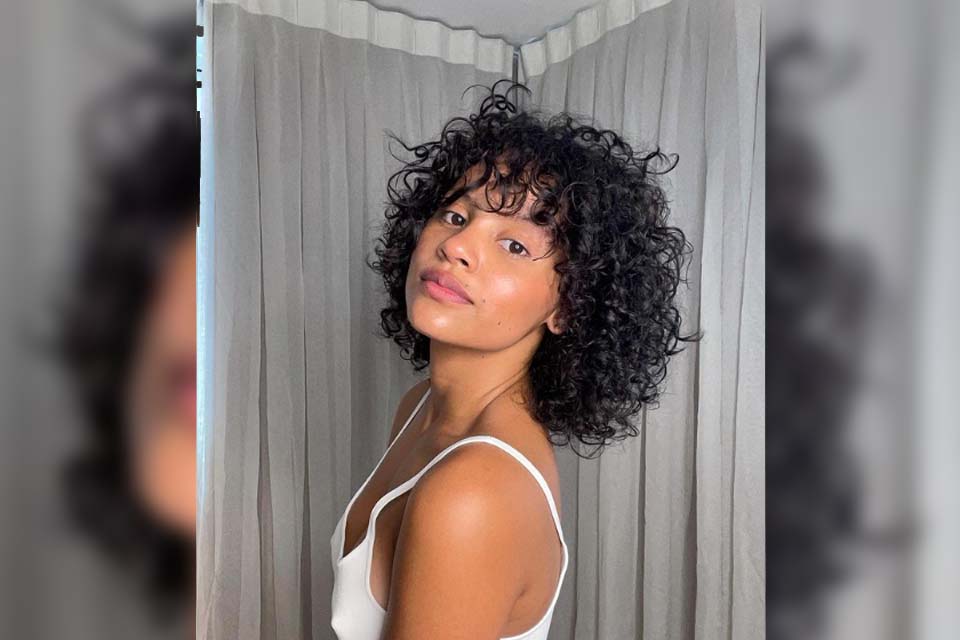 Ex-BBB Gleici mostra resultado da sua transição capilar e faz desabafo