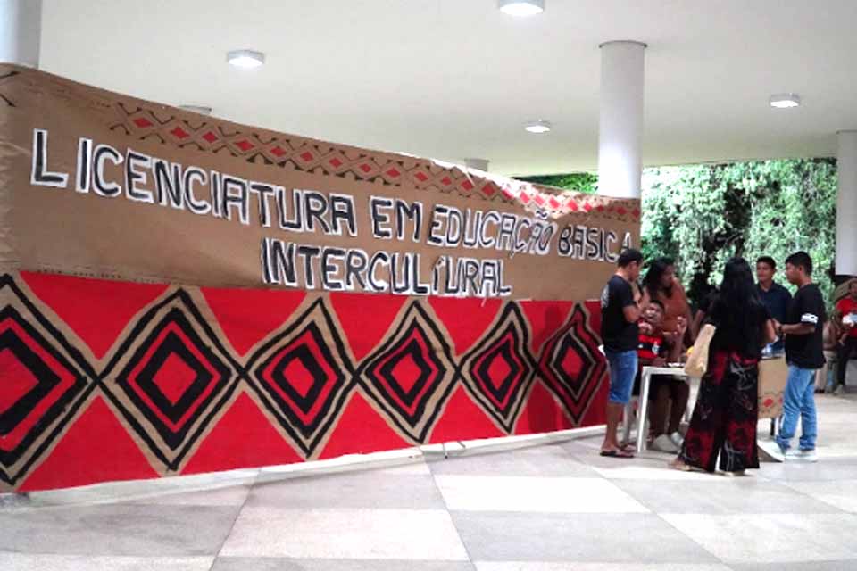 UNIR segue com inscrições abertas para curso de Licenciatura Intercultural voltado a estudantes indígenas