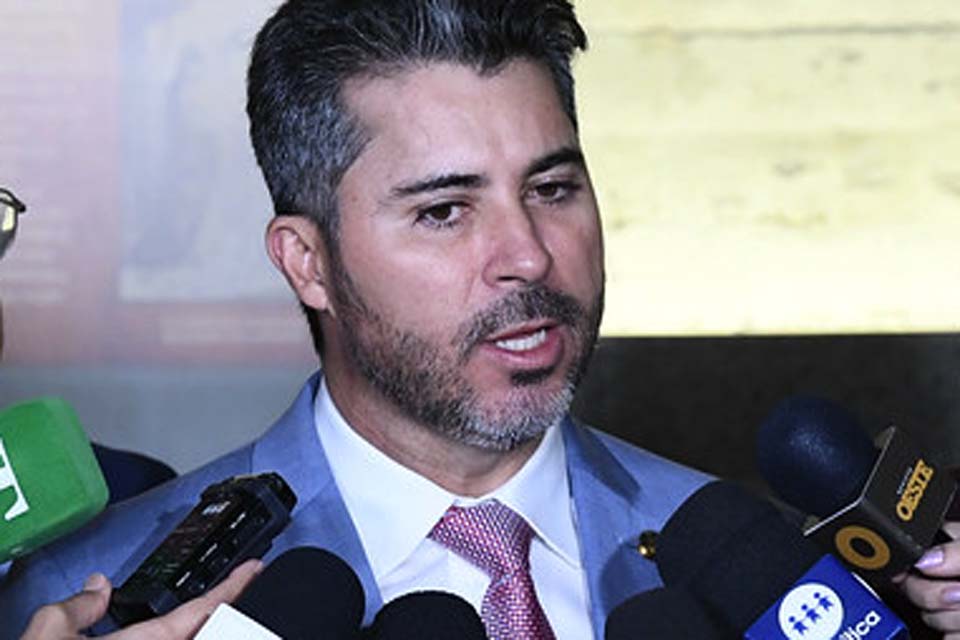 Senador Marcos Rogério manifesta discordância a excessos da PEC da blindagem