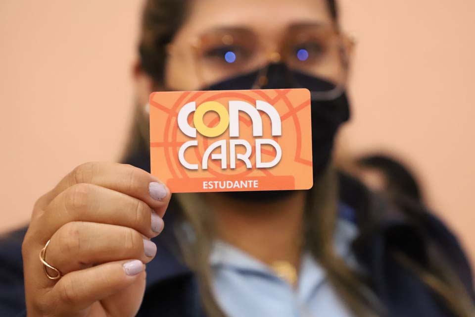 Semdestur é mais um ponto de cadastramento do ComCard; atendimento acontece de segunda a sexta-feira, das 8h às 14h