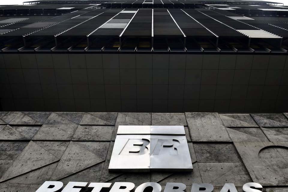 Petrobras conclui venda de sete campos de produção no RN