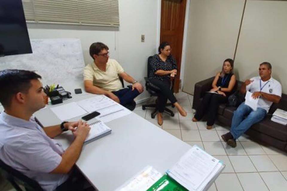 Prefeitura inicia mutirão de limpeza contra o mosquito da dengue 