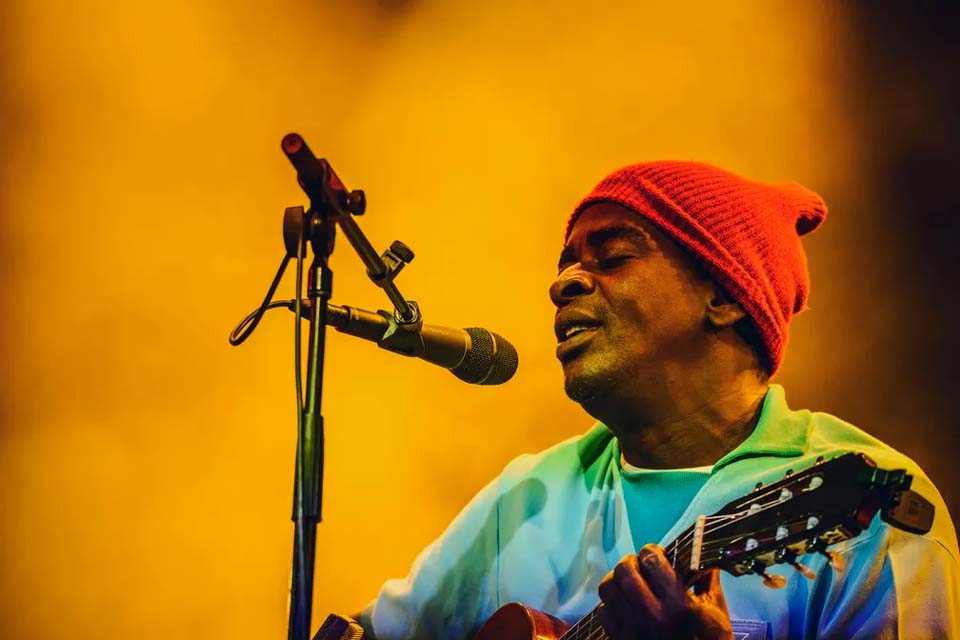 Seu Jorge é condenado a pagar R$ 500 mil à família de Mário Lago