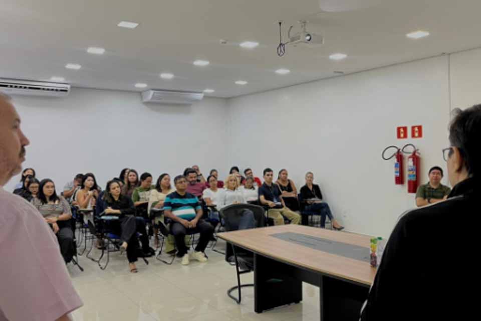 Departamentos administrativos de Porto Velho participam de treinamento sobre o encerramento do exercício financeiro de 2025