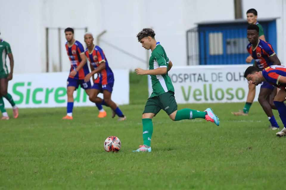 União Cacoalense perde de virada por 3 a 2 para o Barcelona no Aluízio Ferreira