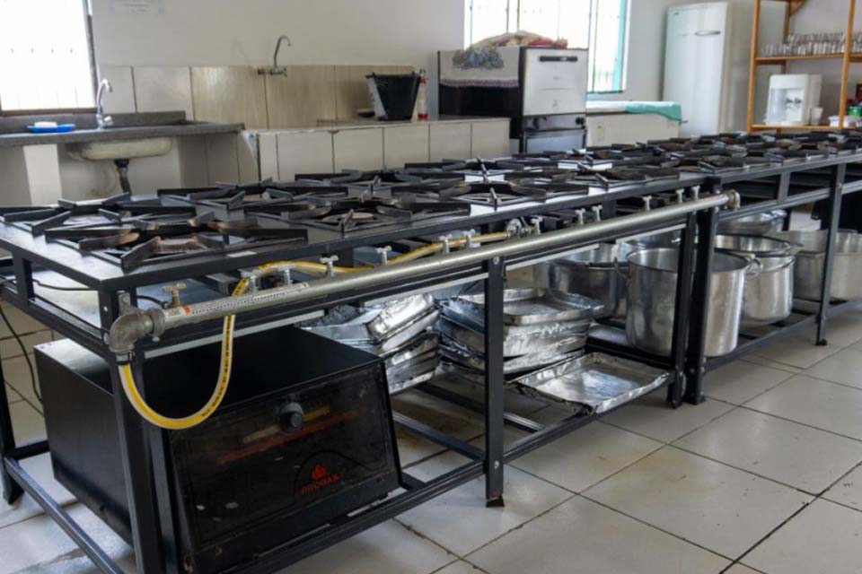 Escola Municipal Roberto recebe melhorias na infraestrutura e mobiliários