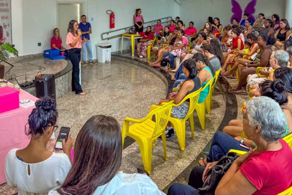 Cras realiza ação especial em homenagem ao Dia Internacional da Mulher