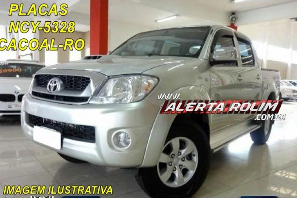 Bandidos invadem propriedade e roubam joias, dinheiro, armas e uma Hilux