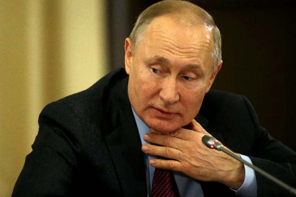 Sem reconhecer Biden, Putin diz que trabalhará com qualquer líder dos EUA