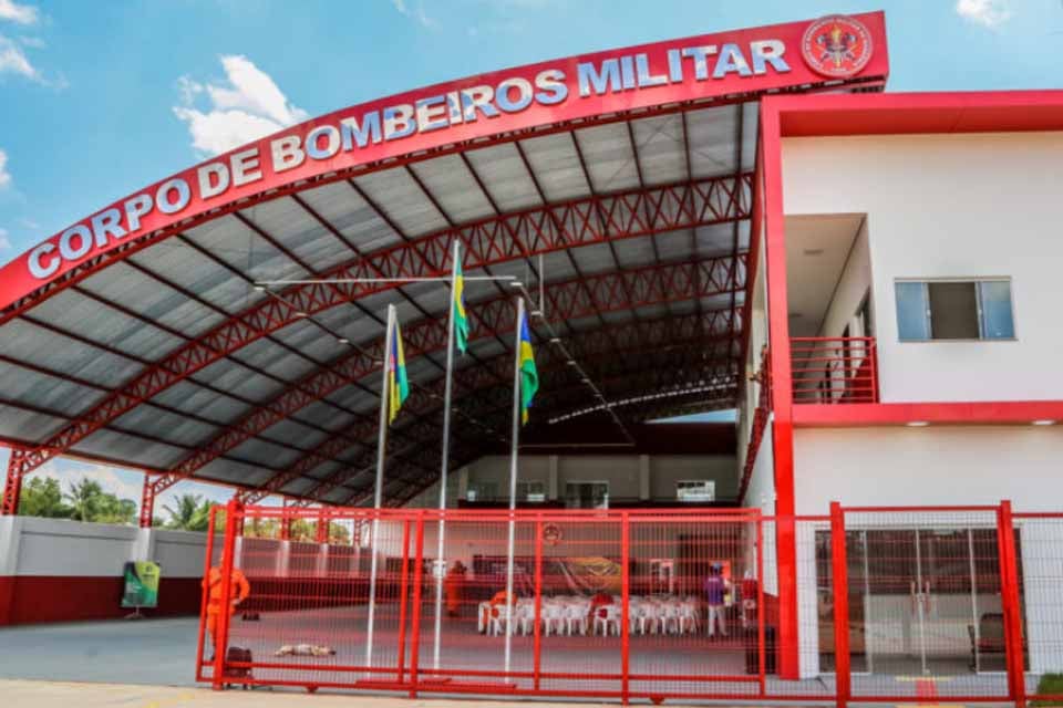 Destaques das ações do governo de Rondônia de 15 a 19 de dezembro: novo quartel do Corpo de Bombeiros, o abono salarial para educação e novos investimentos