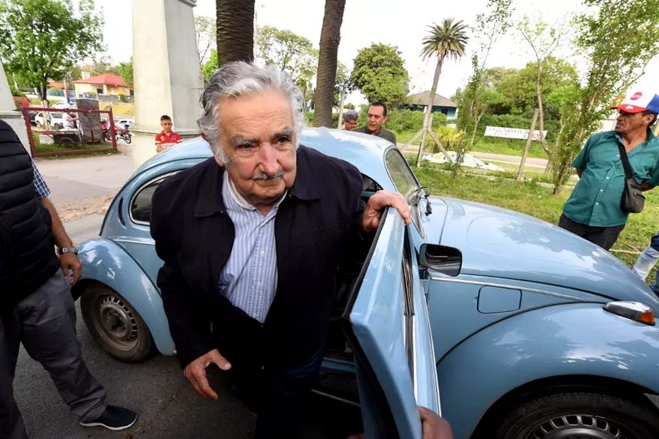 José Mujica diz que deve deixar Senado uruguaio em breve