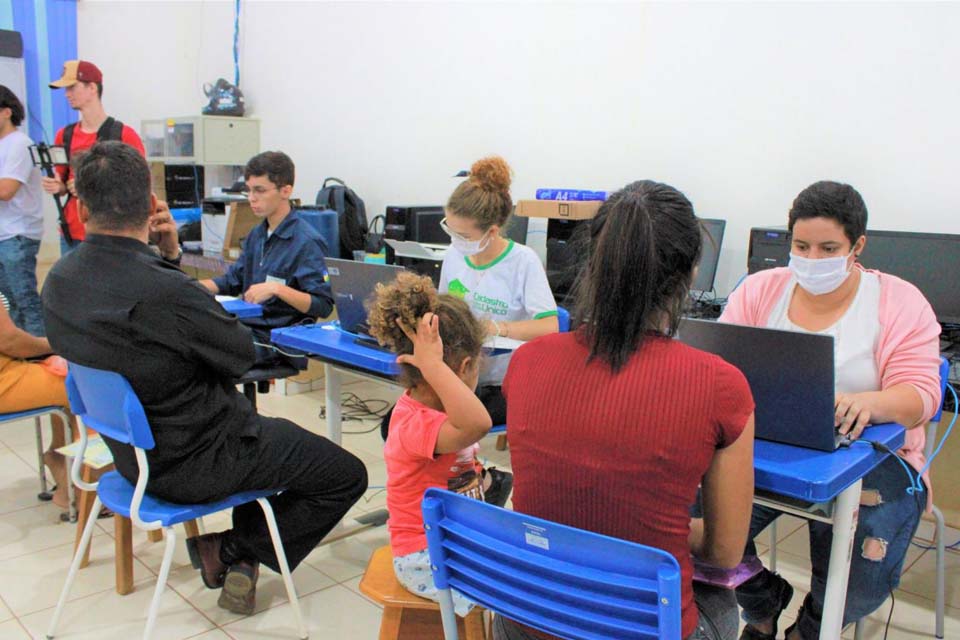 Prefeitura promove ação e leva diversos serviços ao Distrito Bom Futuro