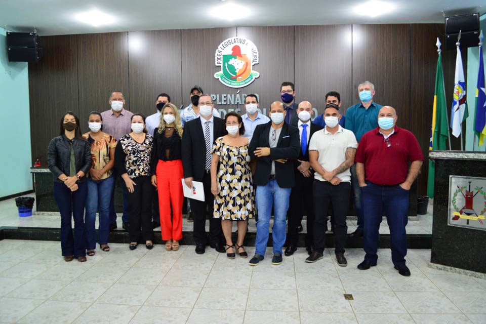 Câmara de Ariquemes aprova Projeto de Lei que inclui advocacia na lista de prioridade da vacinação contra Covid-19
