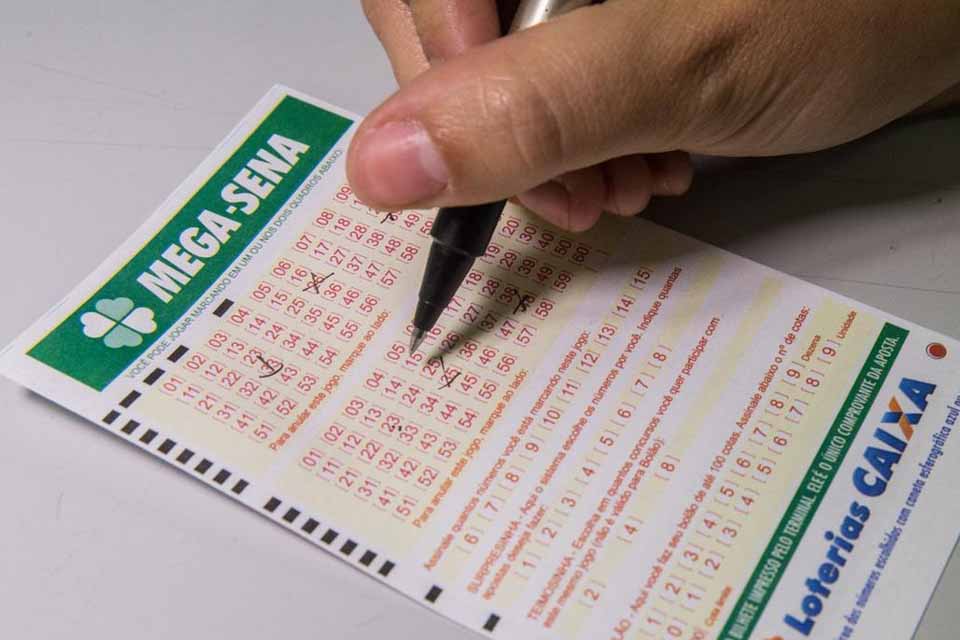 Mega-Sena acumulada sorteia R$ 40 milhões neste sábado