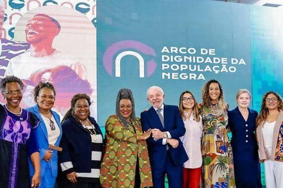 Rosa Negra, diretora da Secretaria de Gênero e Etnia do SINTERO, é nomeada pelo presidente Lula para o CDESS