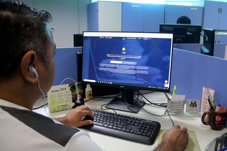 Dez mil pedidos de acesso à informação respondidos pelo e-SIC reforçam a transparência pública, em Rondônia