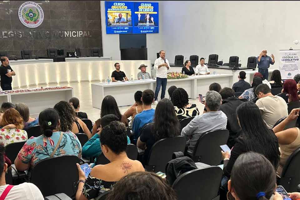 Cirone diz que cursos da Escola do Legislativo superaram expectativas