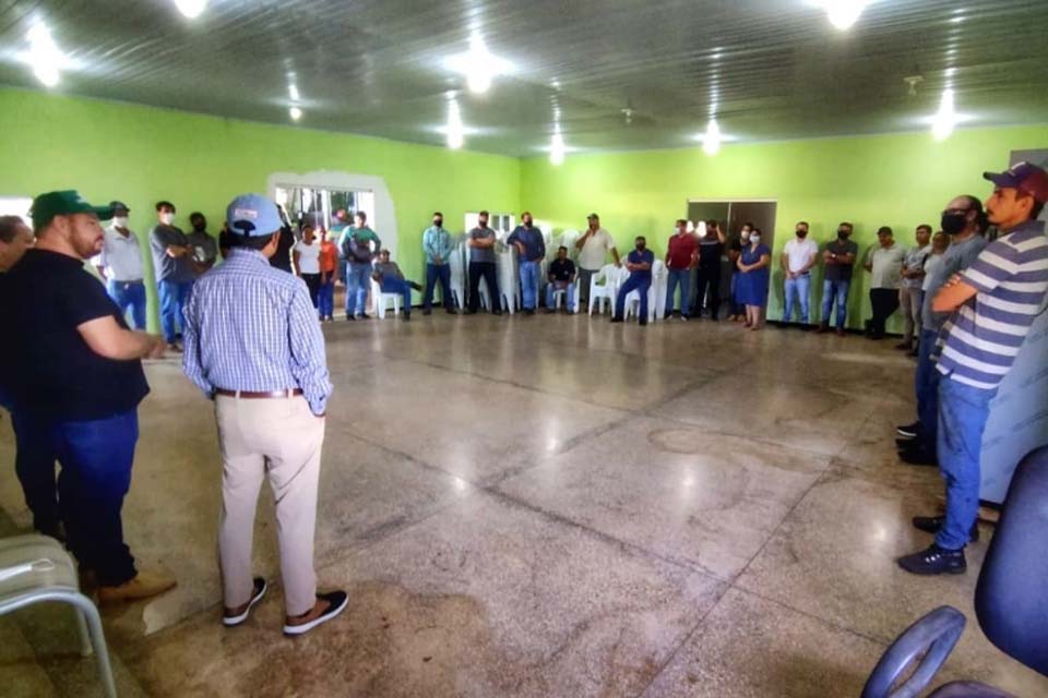 Novo secretário de Agricultura da Prefeitura é apresentado a servidores