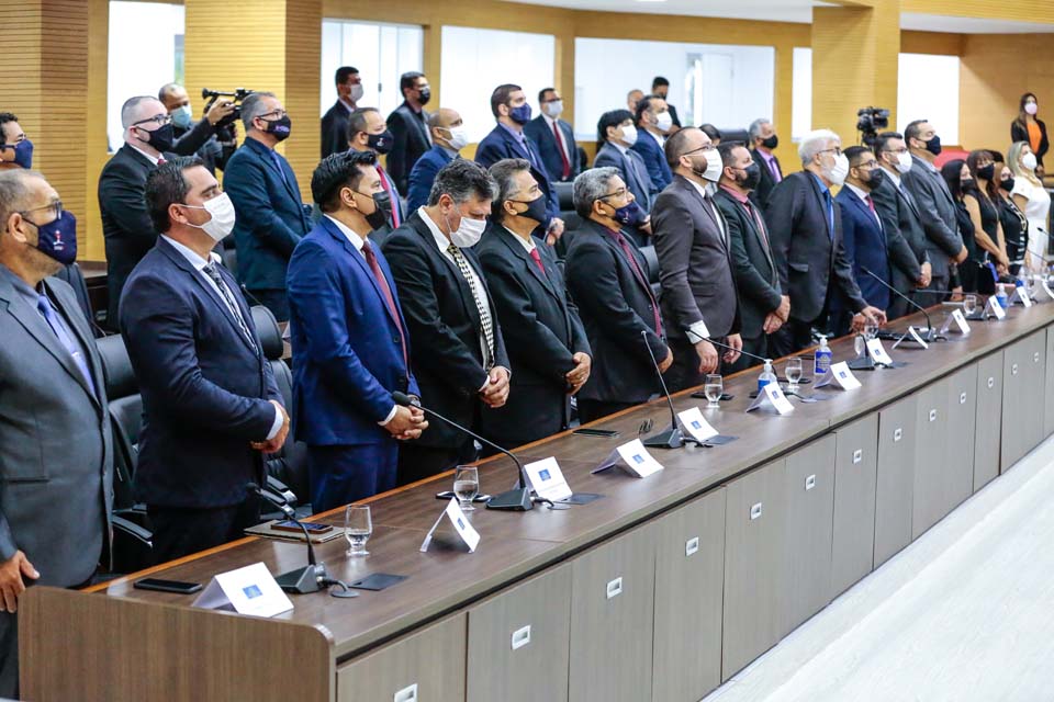 Líderes da Igreja Metodista Wesleyana são homenageados na Assembleia Legislativa de Rondônia