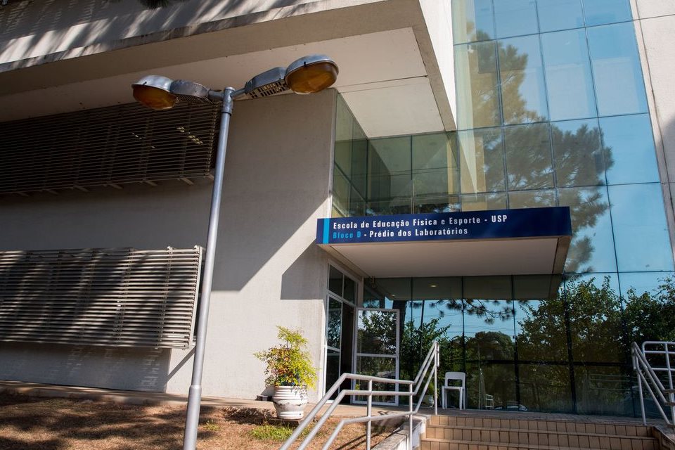 Pesquisadores da USP criam respirador 15 vezes mais barato