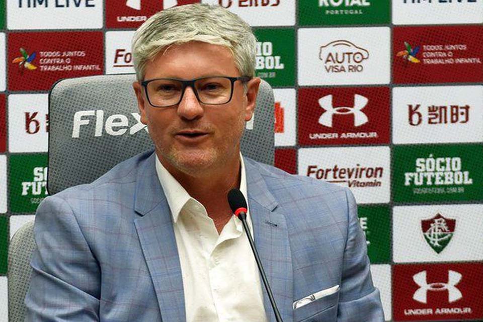 Odair Hellmann comanda Fluminense contra o Bragantino nesta quarta