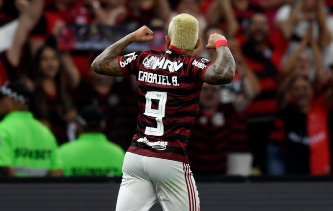 VÍDEO - Flamengo goleia o Grêmio e está na final da Libertadores