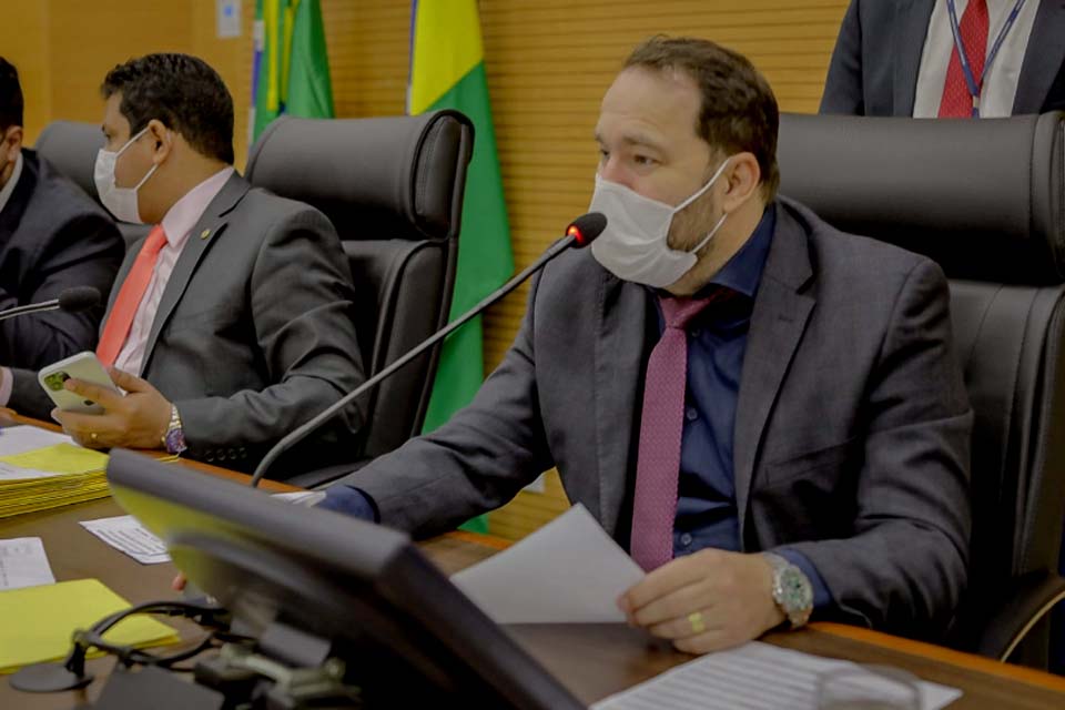 Presidente da ALE-RO, Alex Redano finaliza a convocação de todos os aprovados no concurso da Assembleia Legislativa