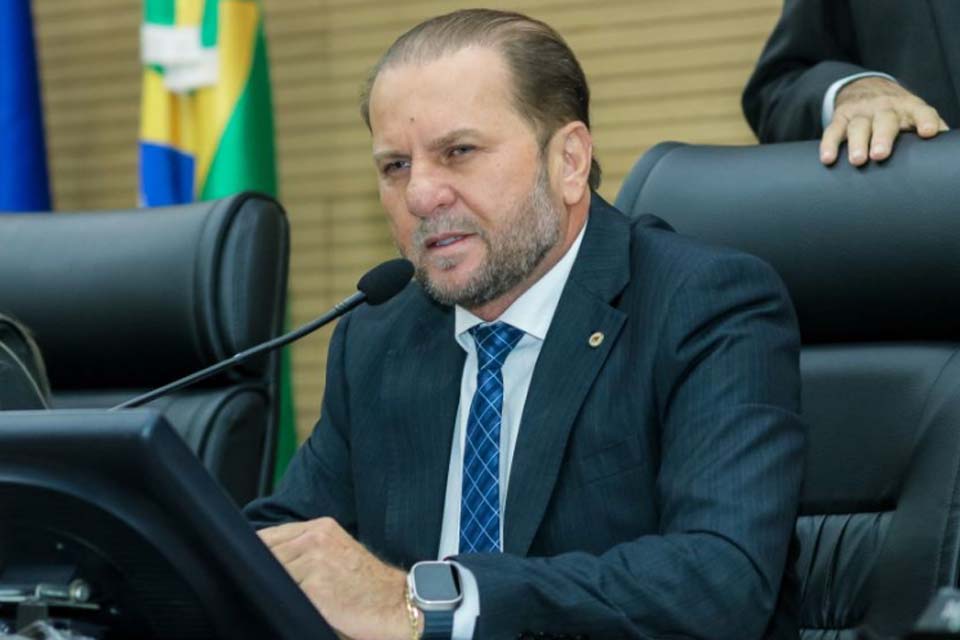 Deputado Cirone Deiró anuncia curso de panificação e confeitaria em Cacoal