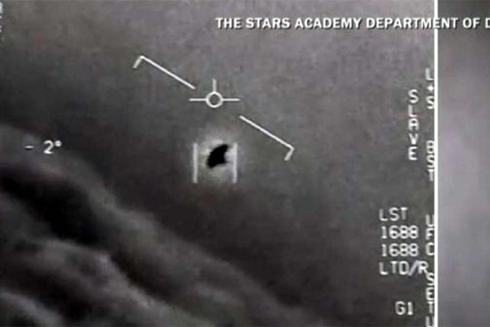 Ex-agente dos Estados Unidos alega ter provas da existência de OVNIs