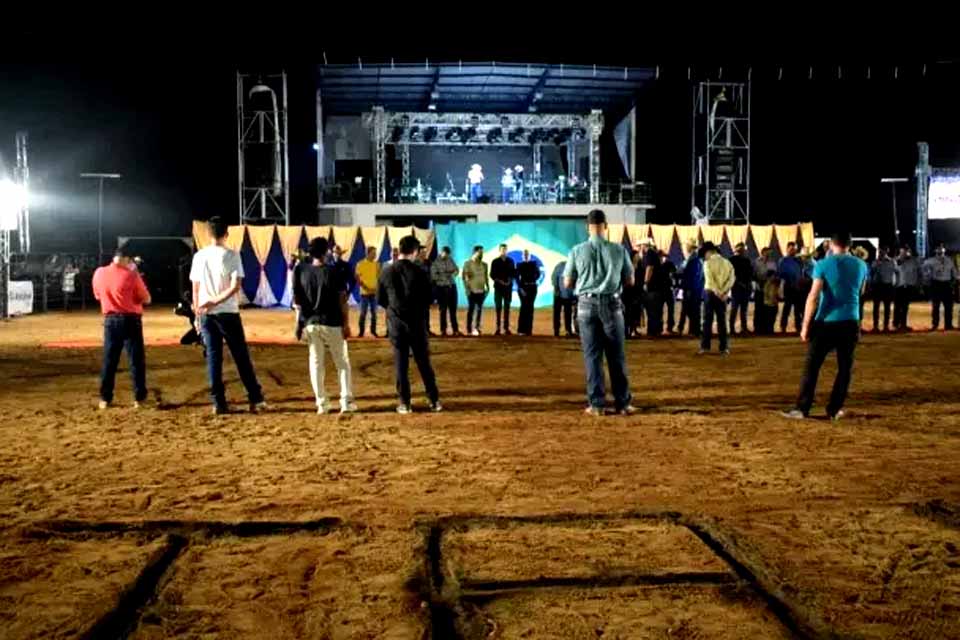 Santa Luzia do Oeste confirma Trio Parada Dura, Barões da Pisadinha e Israel e Rodolffo no aniversário do município