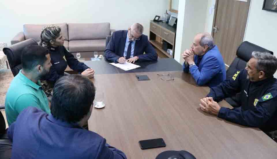 MP apoia Polícia Civil na implantação de Projeto Inquérito Eletrônico com doação de 70 digitalizadores e 40 notebooks