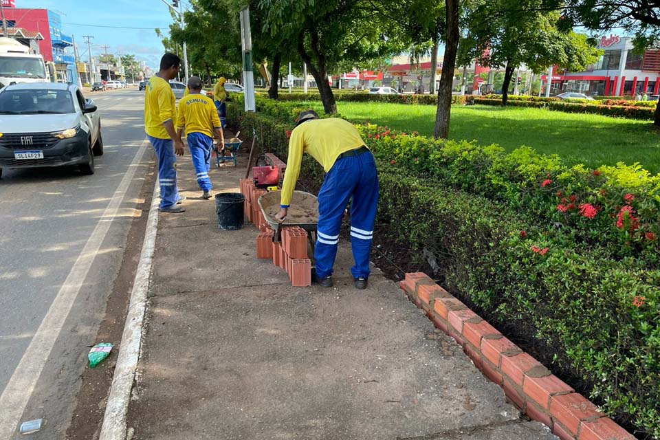 Prefeitura de Porto Velho avança nas obras de revitalização de calçadas da av. Jorge Teixeira