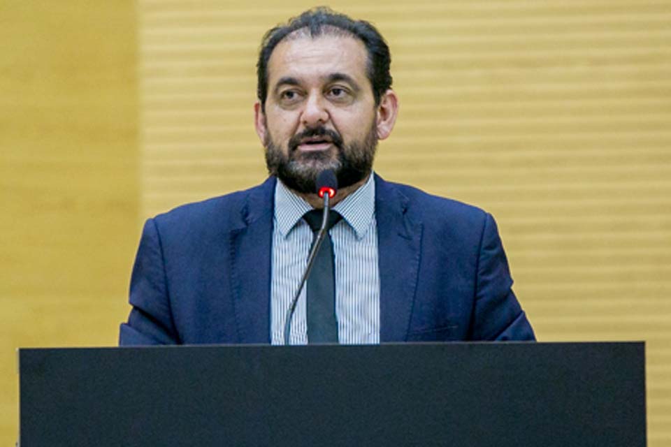 Deputado Laerte Gomes destaca avanços, mas necessidade de mudanças na pauta do boi