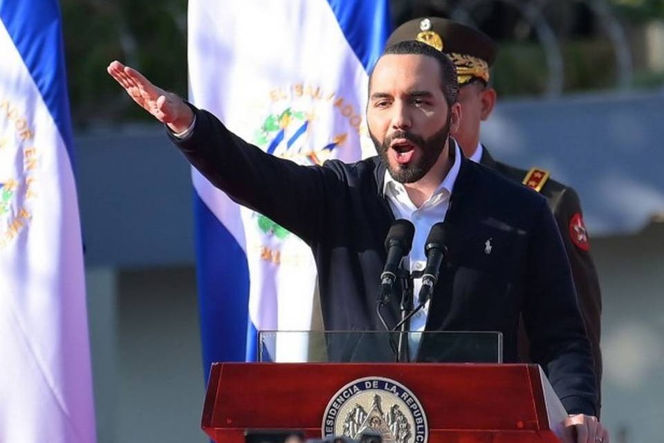 Presidente de El Salvador é acusado de violação de direitos humanos