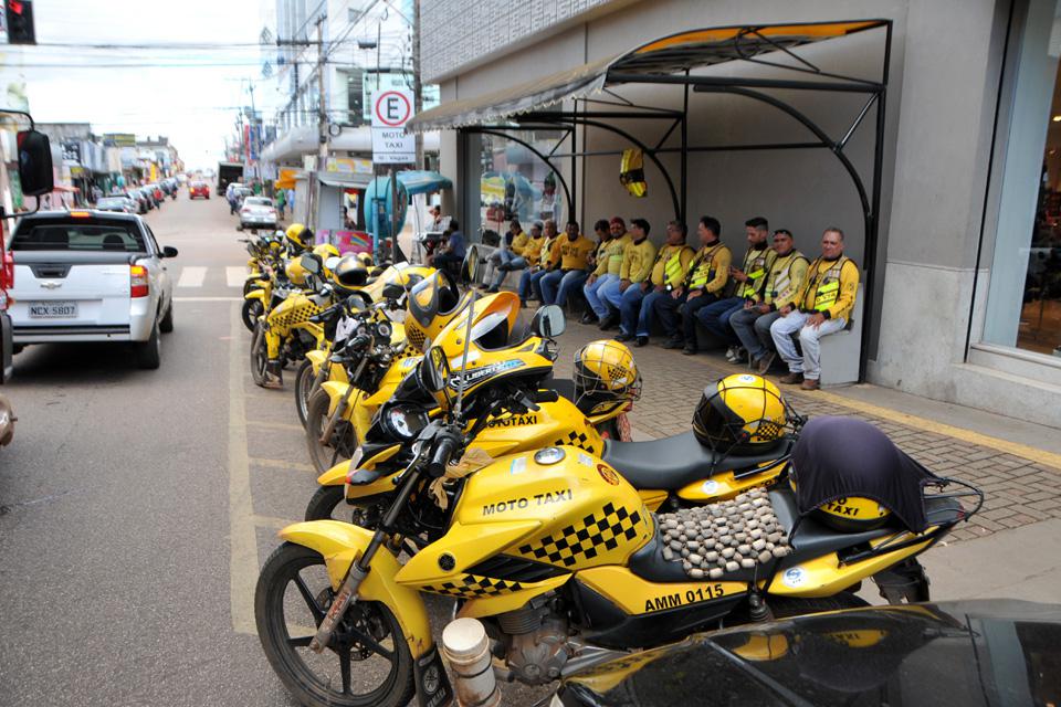  Prefeitura de Porto Velho: Serviços de transporte individual de passageiros de mototáxi poderão retornar as suas atividades