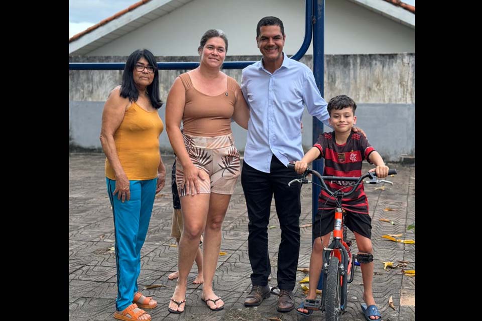 Deputado Cássio Gois garante R$ 570 mil para construção de praça coberta em bairro de Cacoal