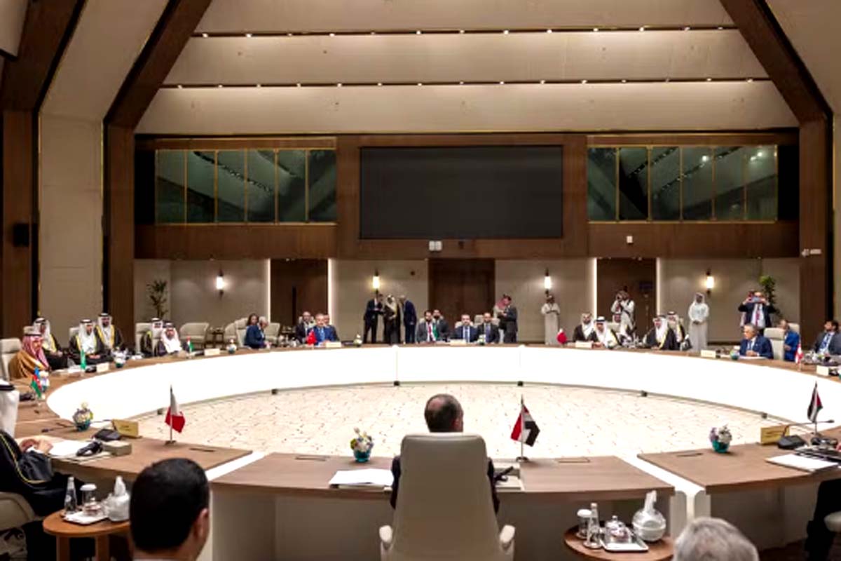 Países do Oriente Médio condenam ataques do Irã e pedem que Teerã pare de financiar grupos extremistas